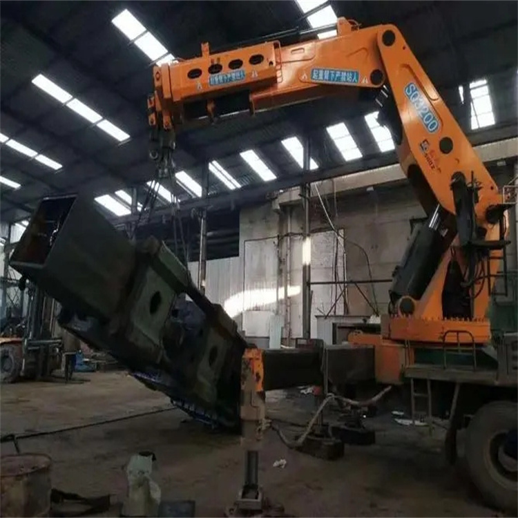 松阳县130吨折臂吊车出租吊机租赁附近电话