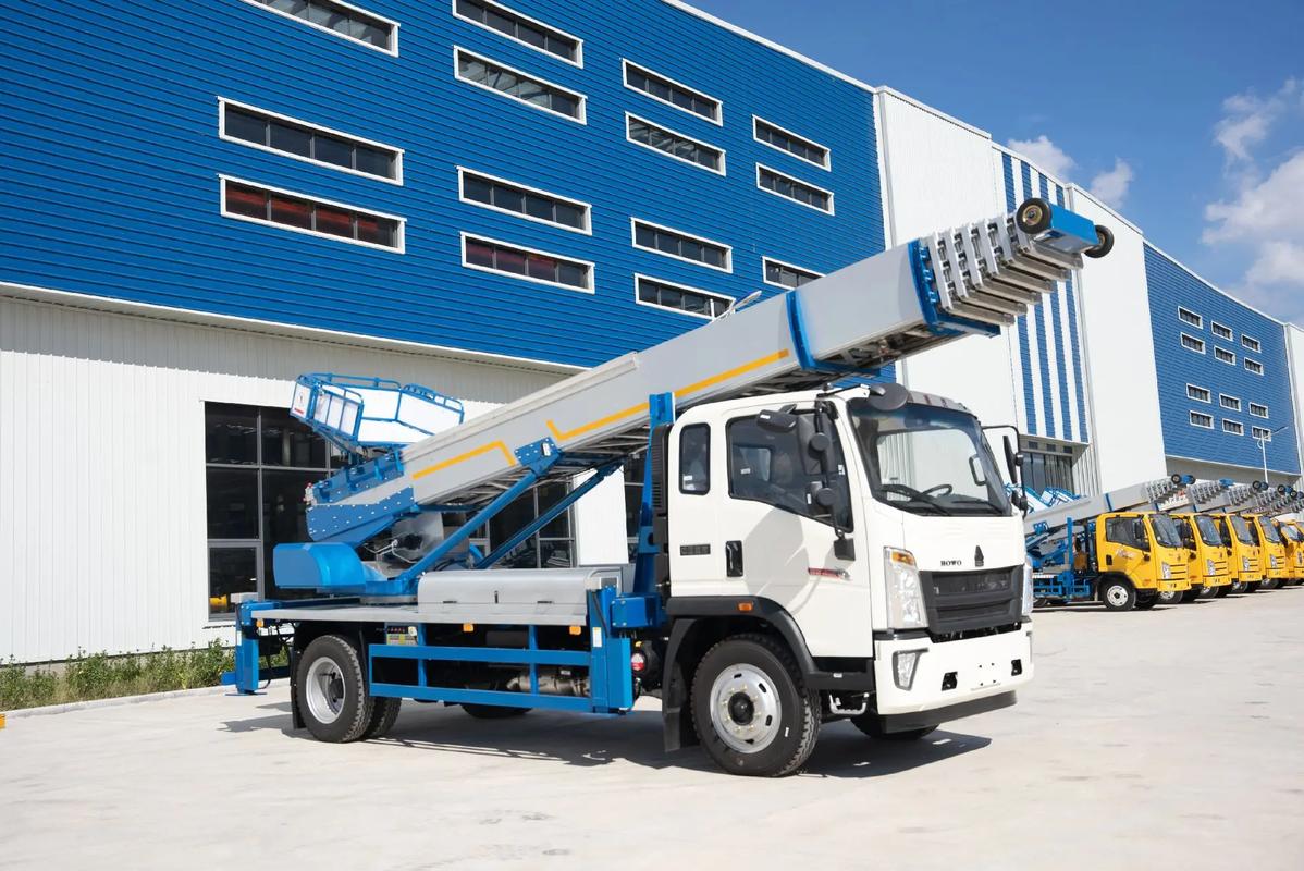 松阳县出租云梯车高空作业车 建筑垃圾搬运